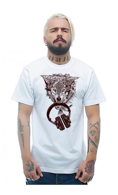 Мужская футболка Волк и наушники